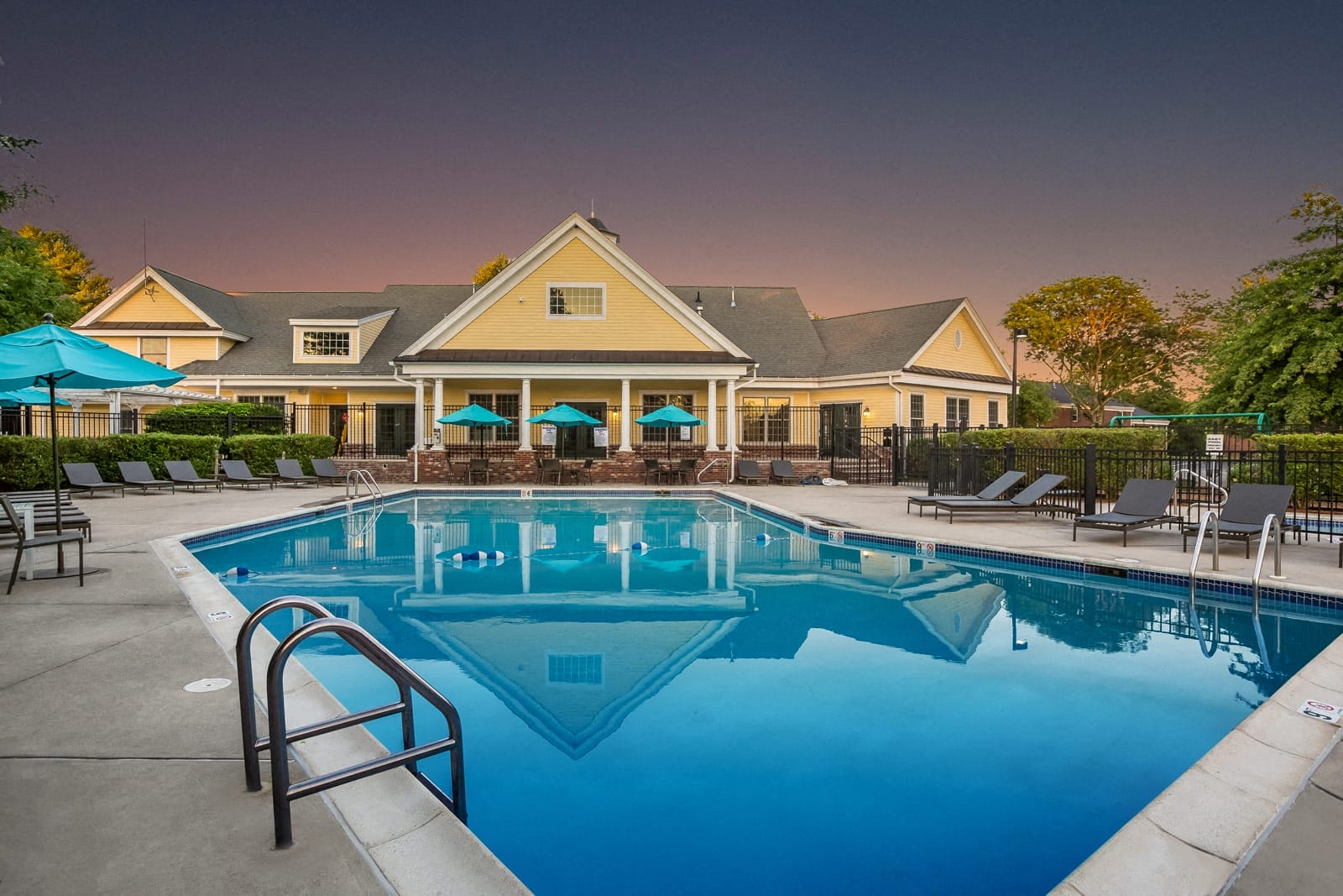 Luxury Apartments Available at Windsor Ridge at Westborough, 1 Windsor Ridge Drive, Westborough